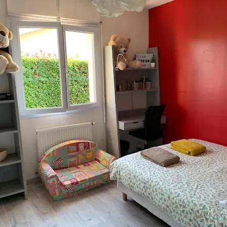 Maison Piscine سان جون ديلاك