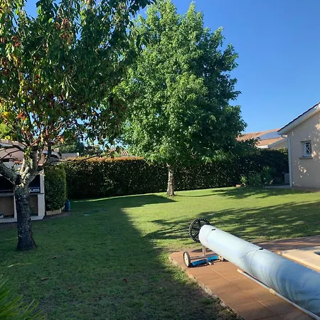 Maison Piscine * سان جون ديلاك